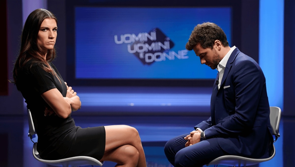 Uomini e donne, è già finita tra Sabrina e Nicola: "Ha cercato delle scuse per chiudere"