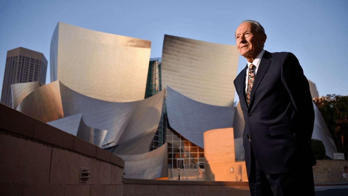 Addio a Frank Gehry, uno dei più grandi architetti contemporanei