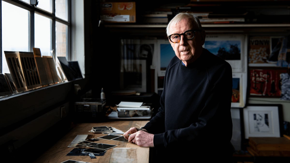 Addio a Martin Parr, il fotoreporter britannico che ha raccontato la società del consumismo e della globalizzazione