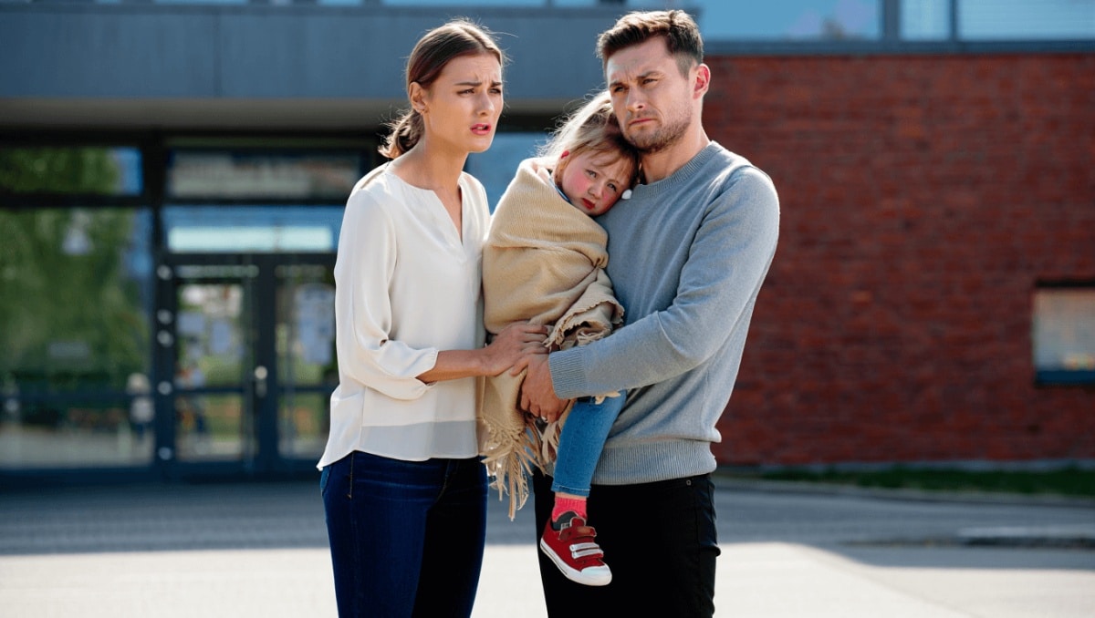 Matteo Giunta contro i genitori che portano i figli con la febbre all'asilo: "Pezzi di m..."