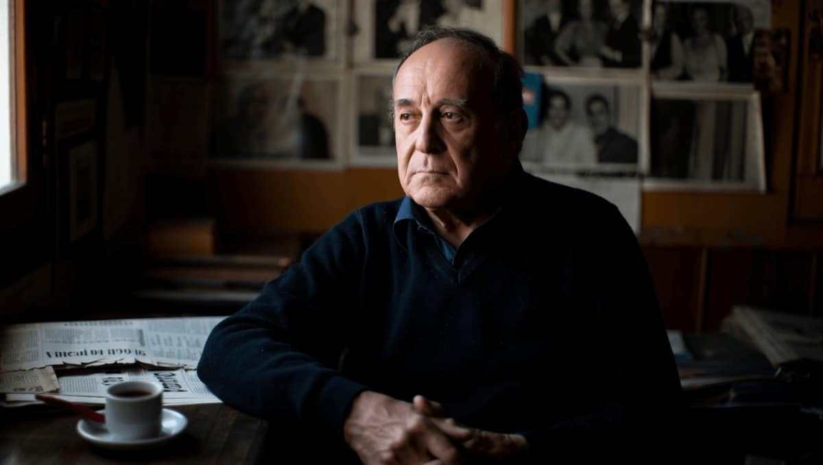 Leo Gullotta: "L'Italia è un Paese ipocrita. I giovani sono stati lasciati soli"