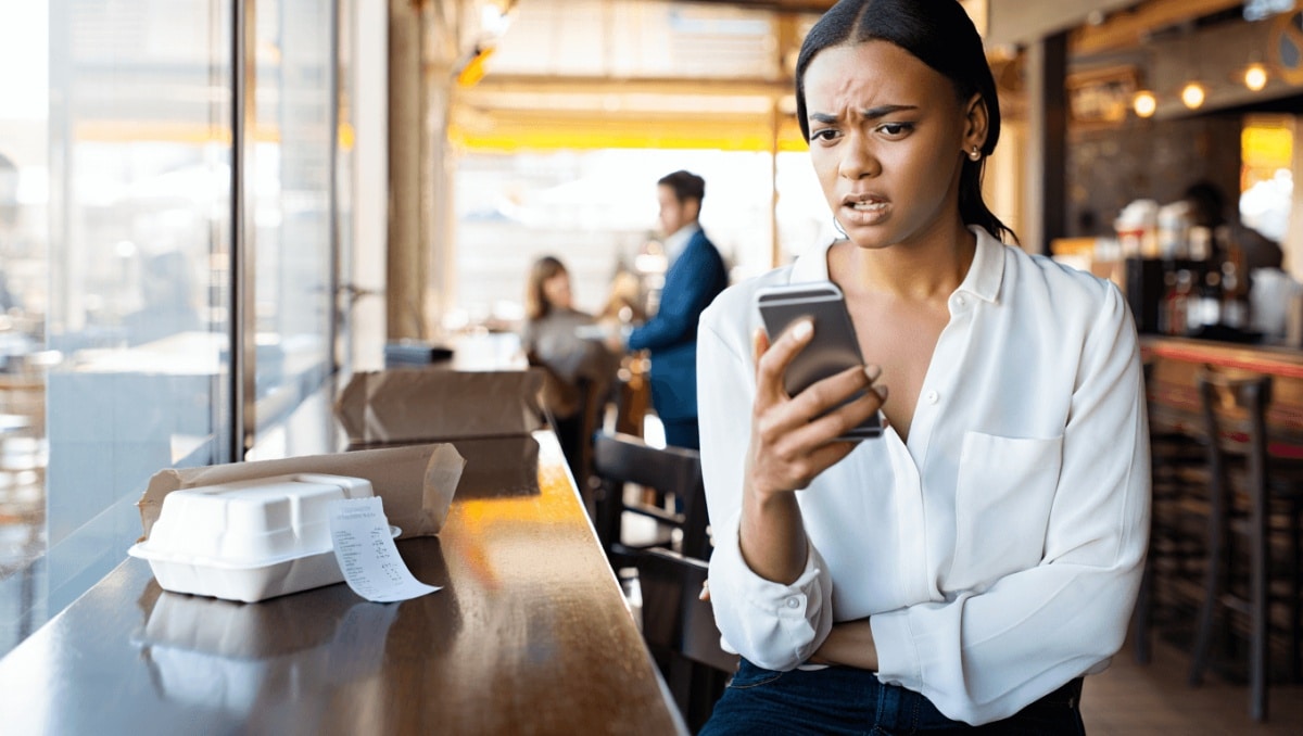 C’è chi usa l’intelligenza artificiale per ottenere pasti gratis