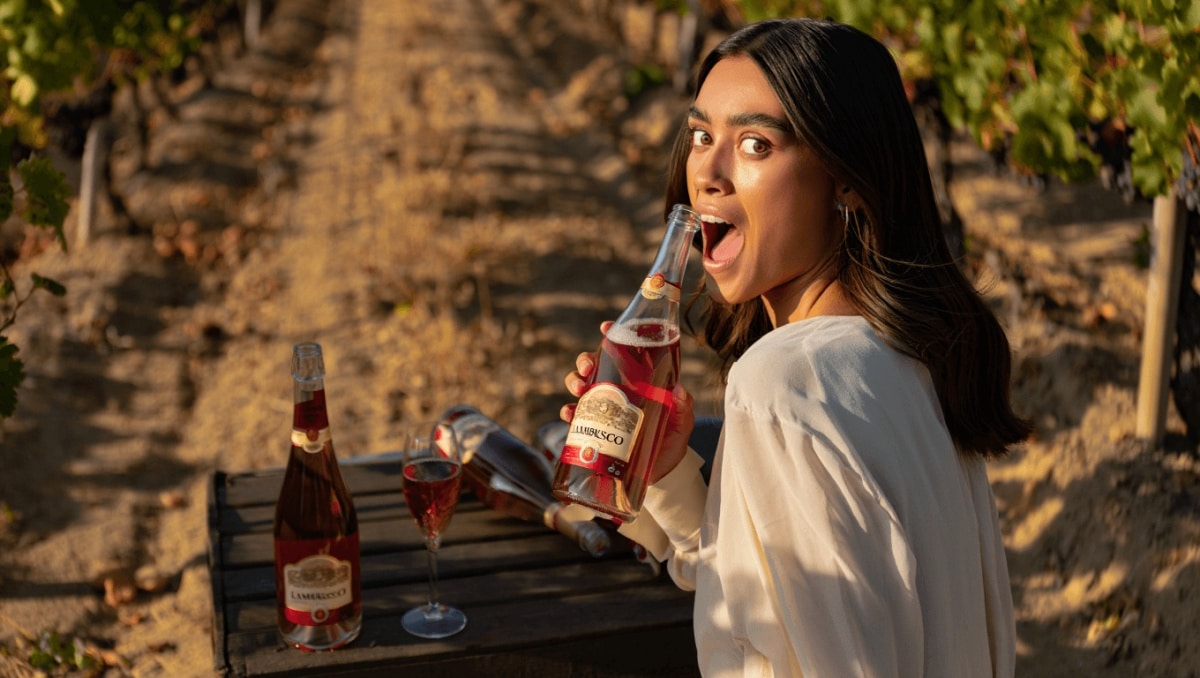 Il Lambrusco non esiste, eppure lo bevono tutti