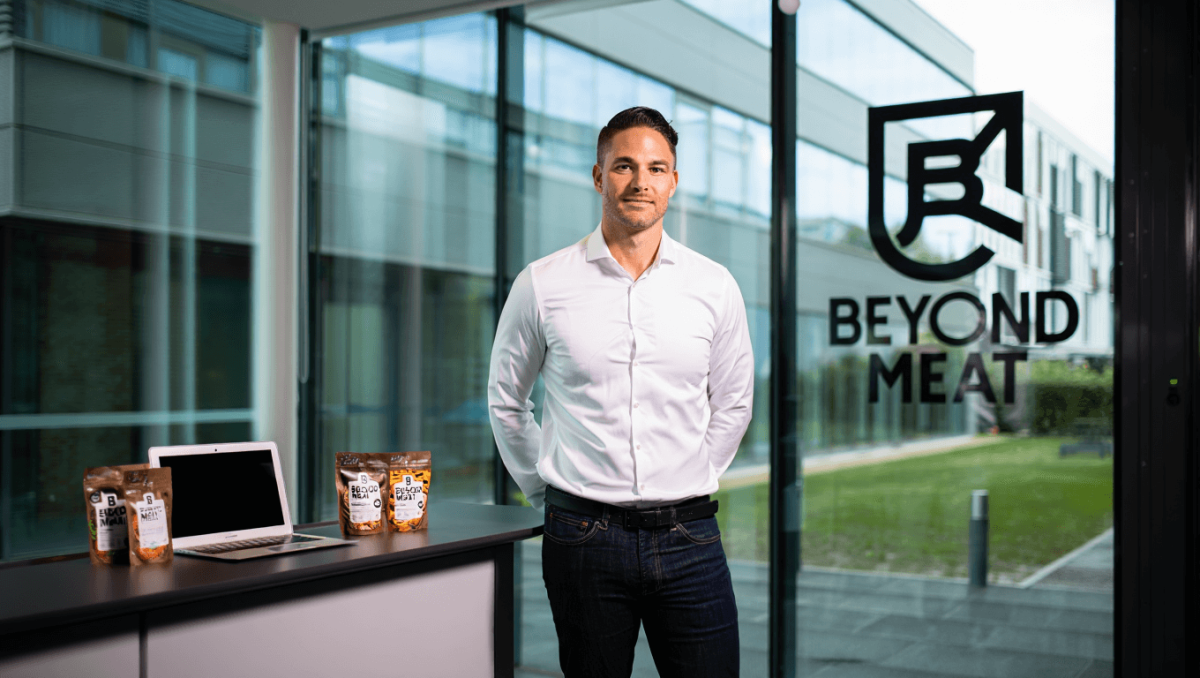 Beyond Meat cambia nome: “non è il momento per la carne vegetale”