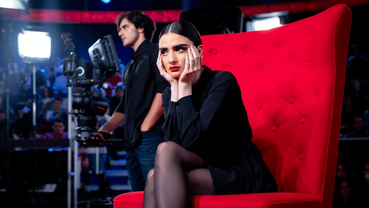 Uomini e donne, Sara esausta dei suoi corteggiatori: Ciro grande assente