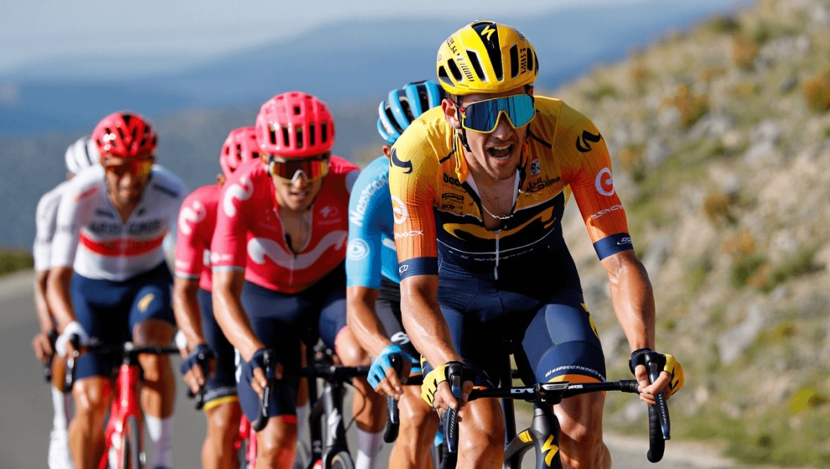 LIVE Giro d'Italia 17ª tappa: in cinque in testa, Ciccone nel gruppo degli inseguitori