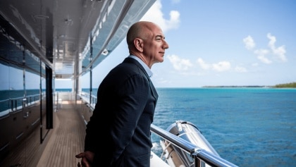 Perché Jeff Bezos vuole vendere il suo yacht da record