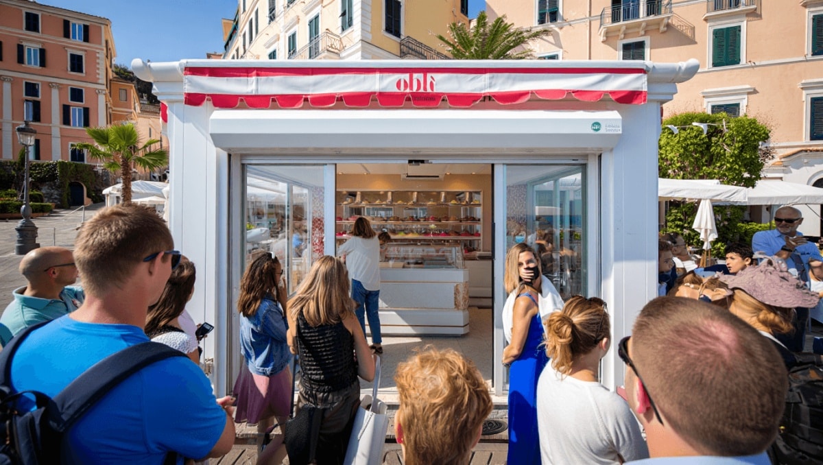L’Antico Vinaio apre la sua prima gelateria: come sarà Oblò a Forte dei Marmi