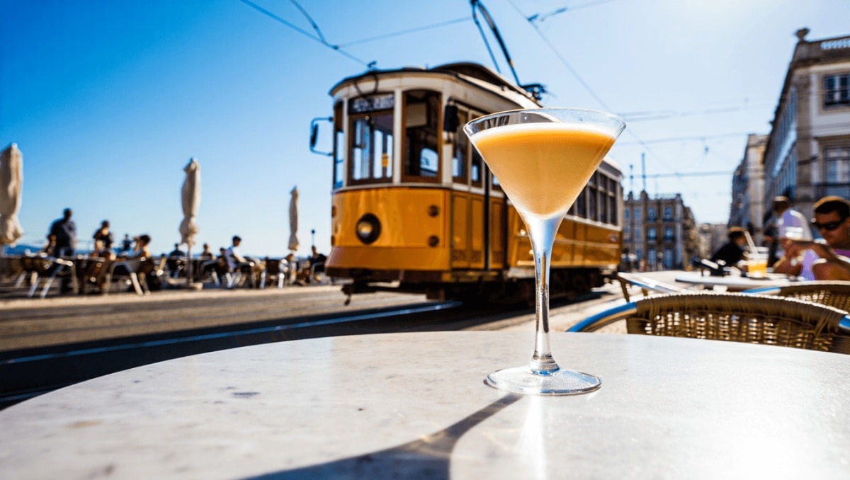 Tram, terrazze, Bailey: l’estate Martini è servita