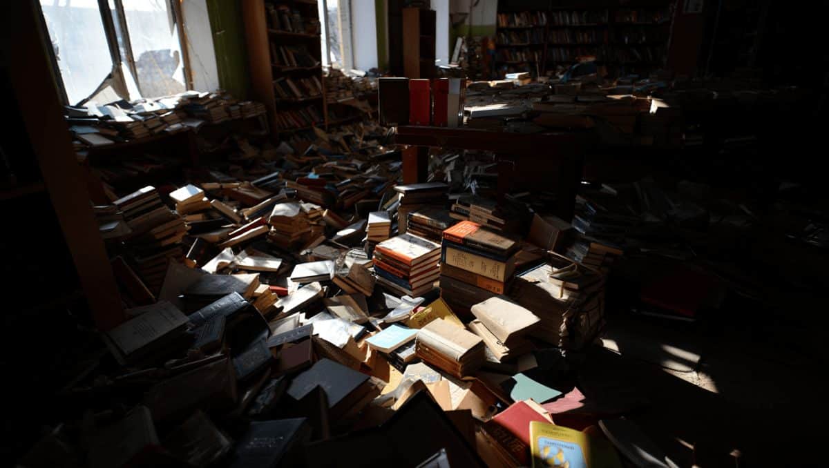 Attacco russo su Kyiv, distrutti anche 800mila libri