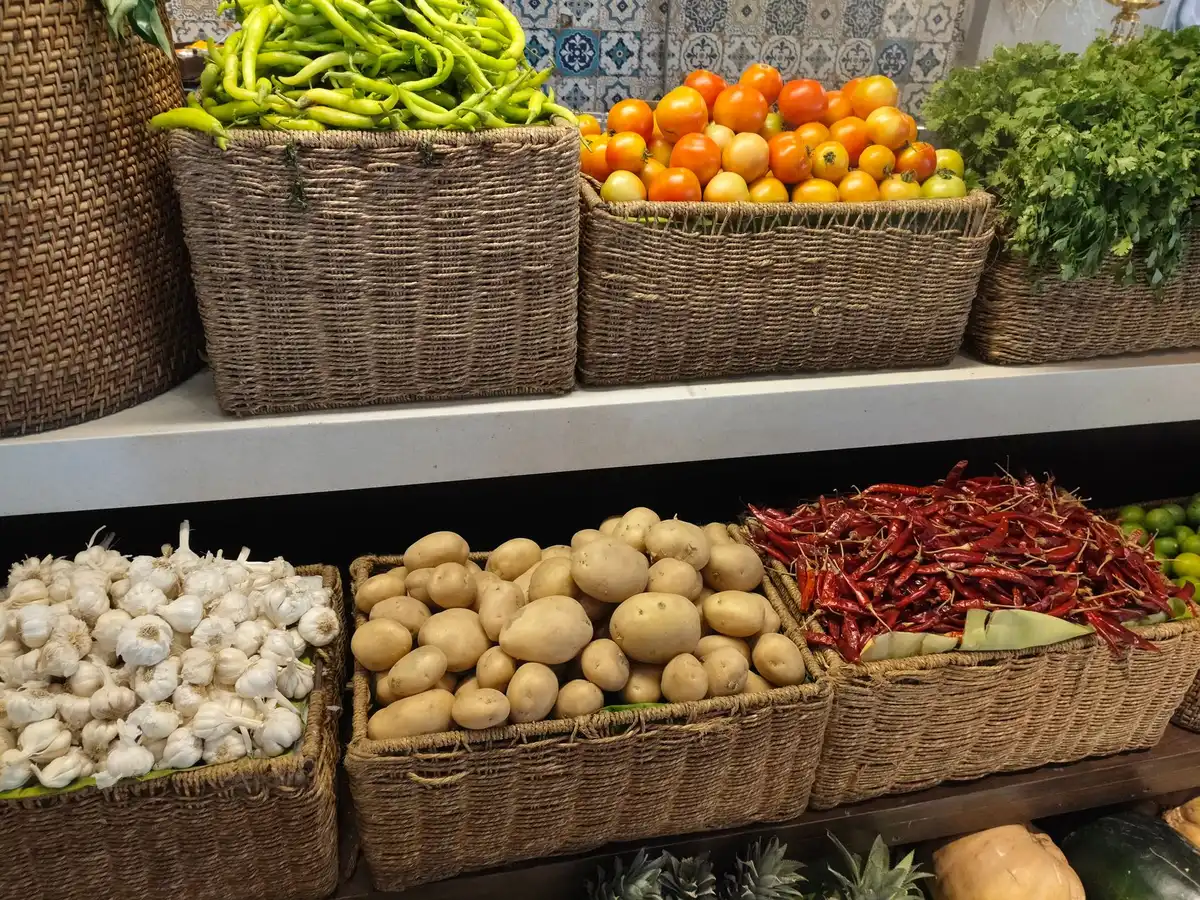Ingredienti locali e biologici selezionati per qualità e tracciabilità