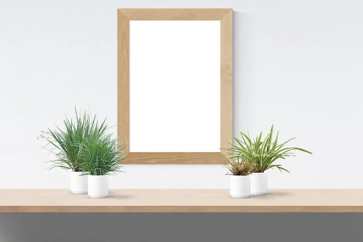 Layout web minimale con spazio vuoto che enfatizza il testo