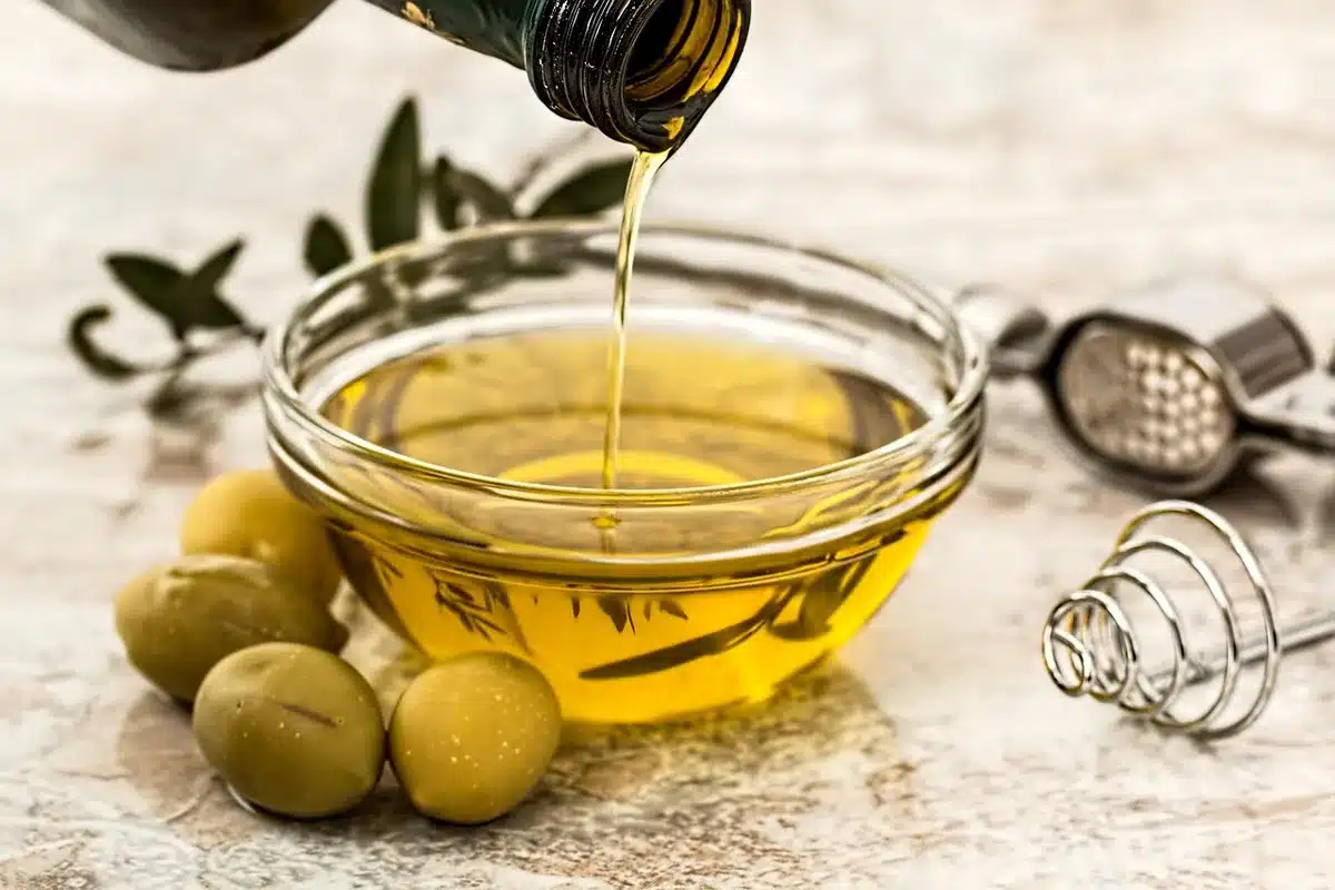 Etichetta nutrizionale su confezione di alimento surgelato